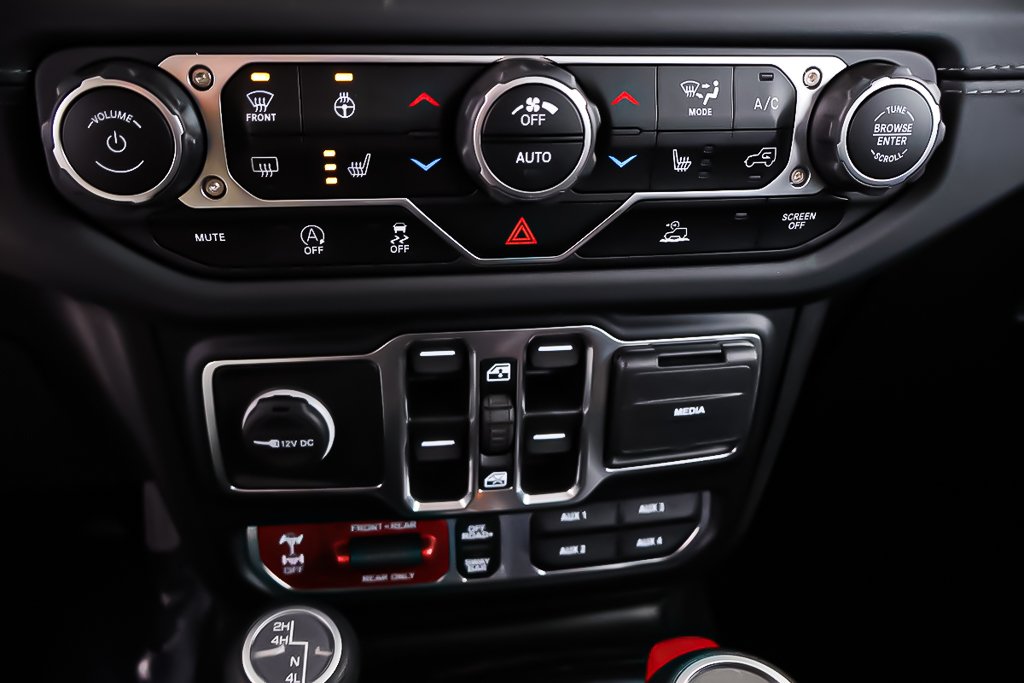 2024 Jeep Wrangler 4 PORTES RUBICON + 4X4 + V6 3.6L in Terrebonne, Quebec - 22 - w1024h768px