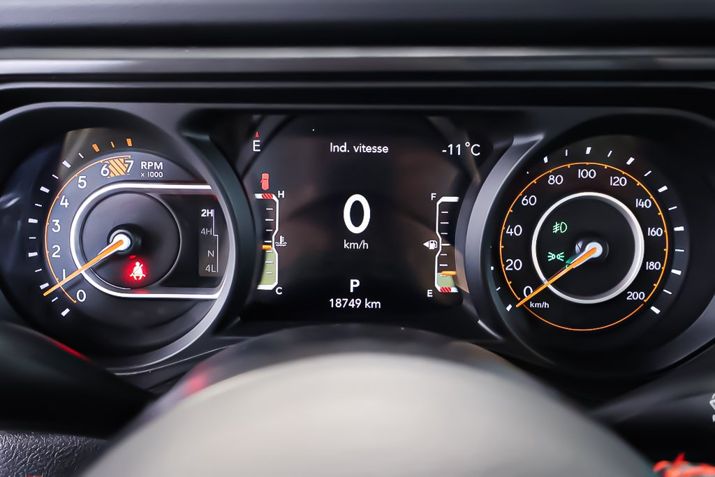 2024 Jeep Wrangler 4 PORTES RUBICON + 4X4 + V6 3.6L in Terrebonne, Quebec - 19 - w1024h768px