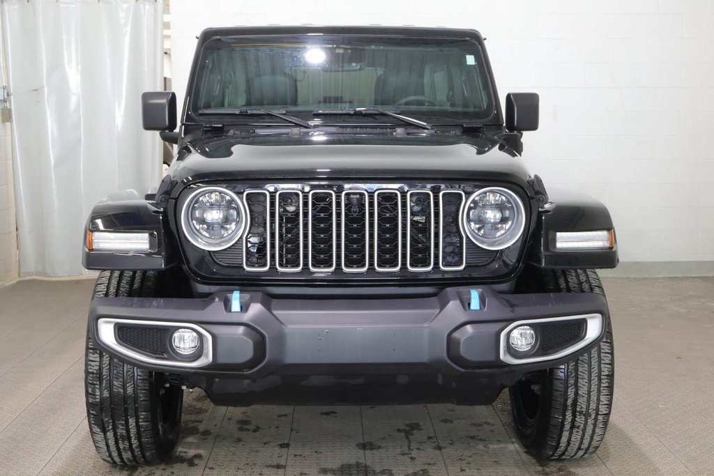 2024 Jeep Wrangler 4 PORTES SAHARA 4XE + PHEV + 4X4 + TOIT RIGIDE in Terrebonne, Quebec - 2 - w1024h768px