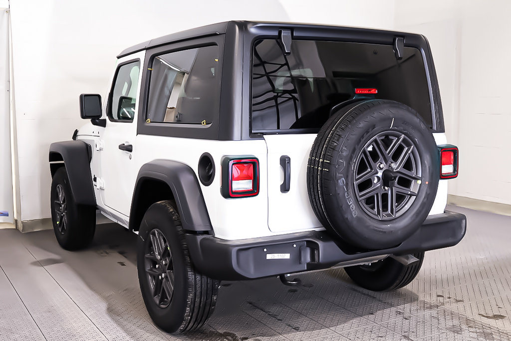 2025 Jeep Wrangler SPORT S in Terrebonne, Quebec - 4 - w1024h768px