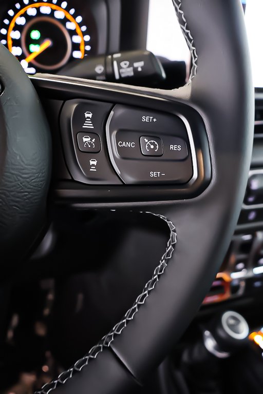 Jeep Wrangler WILLYS 2026 à Terrebonne, Québec - 14 - w1024h768px