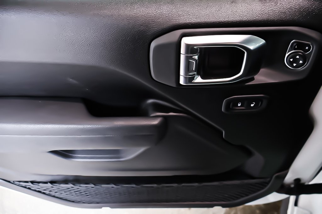 Jeep Wrangler WILLYS 2026 à Terrebonne, Québec - 19 - w1024h768px