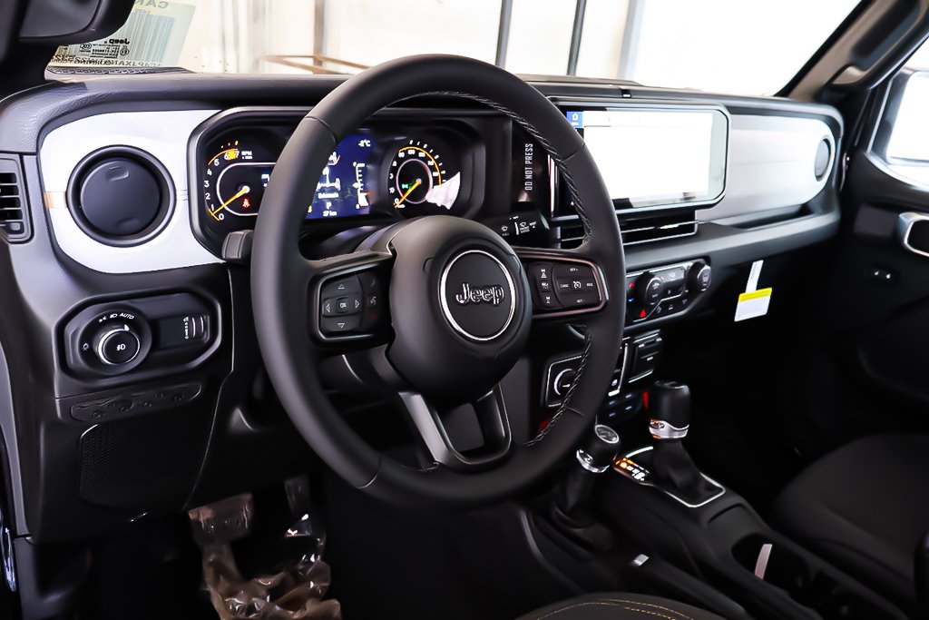Jeep Wrangler WILLYS 2026 à Terrebonne, Québec - 11 - w1024h768px
