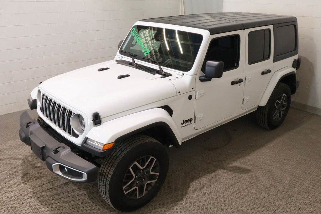 Jeep Wrangler 4 PORTES SAHARA + 4X4 + TOIT RIGIDE 2026 à Terrebonne, Québec - 3 - w1024h768px