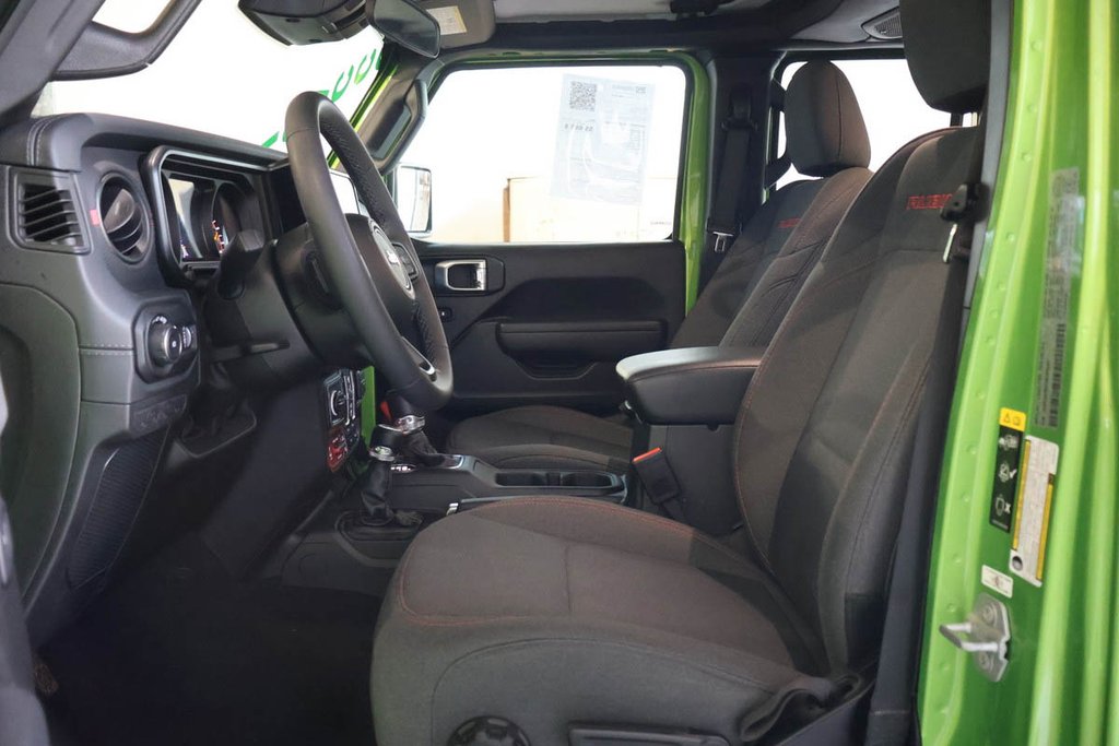 2026 Jeep Wrangler RUBICON + 4X4 + TOIT RIGIDE in Terrebonne, Quebec - 10 - w1024h768px
