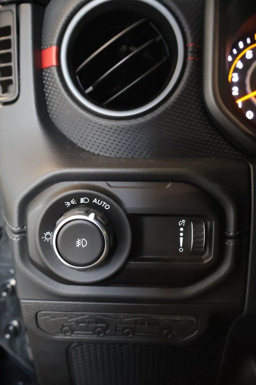 2026 Jeep Wrangler RUBICON + 4X4 + TOIT RIGIDE in Terrebonne, Quebec - 25 - w1024h768px