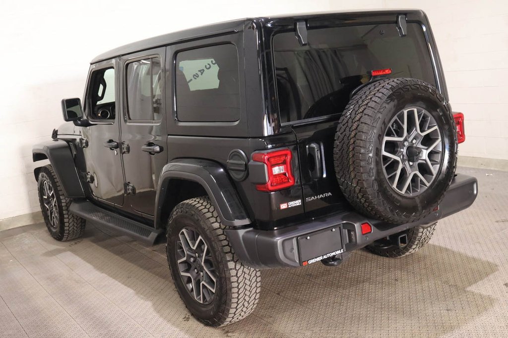 2026 Jeep Wrangler UNLIMITED SAHARA + 4X4 + SKY ONE-TOUCH in Terrebonne, Quebec - 5 - w1024h768px