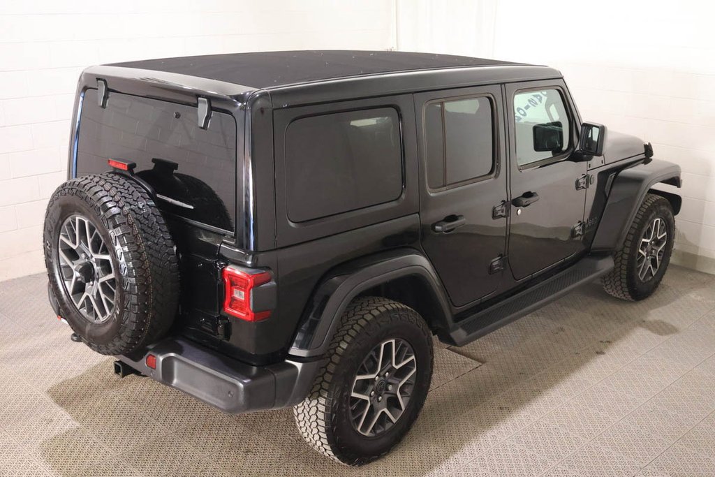 2026 Jeep Wrangler UNLIMITED SAHARA + 4X4 + SKY ONE-TOUCH in Terrebonne, Quebec - 7 - w1024h768px