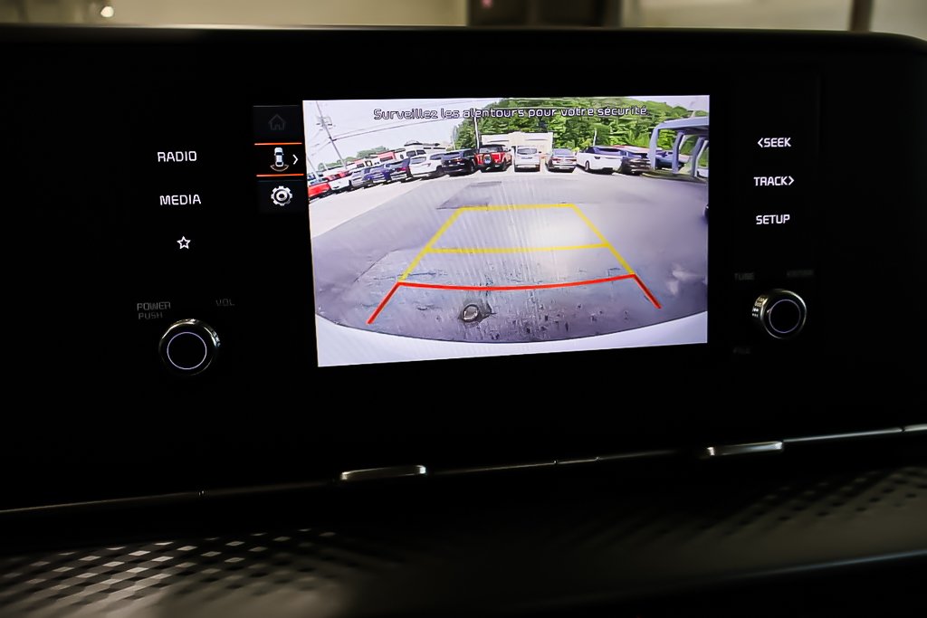 Kia Carnival LX + 8 PASSAGERS + BLUETOOTH 2024 à Terrebonne, Québec - 22 - w1024h768px