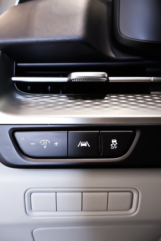 Kia Carnival LX + 8 PASSAGERS + BLUETOOTH 2024 à Terrebonne, Québec - 25 - w1024h768px