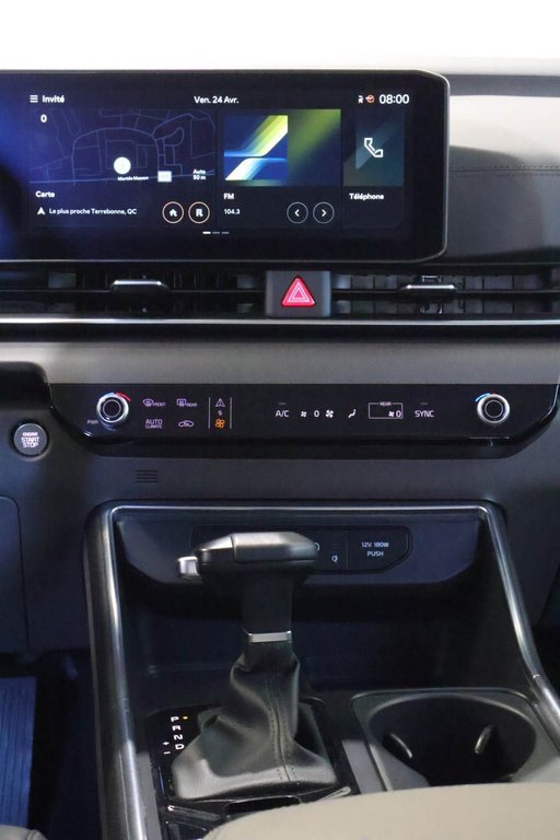 2025 Kia CARNIVAL EX + 8 PASSAGERS + CUIR + CARPLAY + NAVIGATION GPS in Terrebonne, Quebec - 17 - w1024h768px