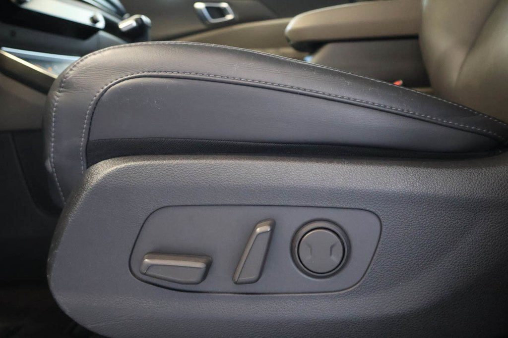 2025 Kia CARNIVAL EX + 8 PASSAGERS + CUIR + CARPLAY + NAVIGATION GPS in Terrebonne, Quebec - 11 - w1024h768px