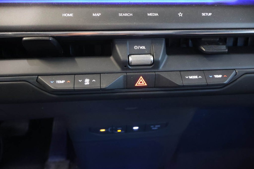 Kia EV9 LAND W/PREMIUM PACK + 100% ELECTRIQUE + AWD 2025 à Terrebonne, Québec - 29 - w1024h768px
