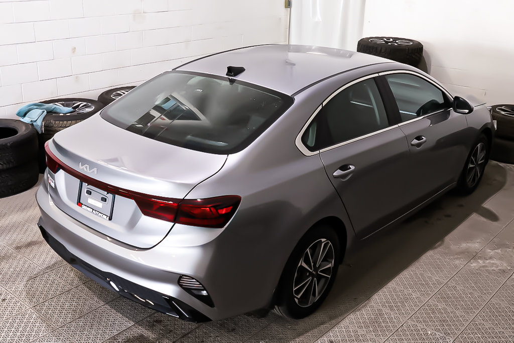 Kia Forte EX + AUTOMATIQUE + GROUPE ELECTRIQUE+ A/C 2023 à Terrebonne, Québec - 7 - w1024h768px