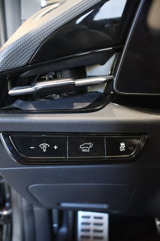 2024 Kia NIRO WAVE + TOIT OUVRANT + CUIR + CARPLAY in Terrebonne, Quebec - 26 - w1024h768px