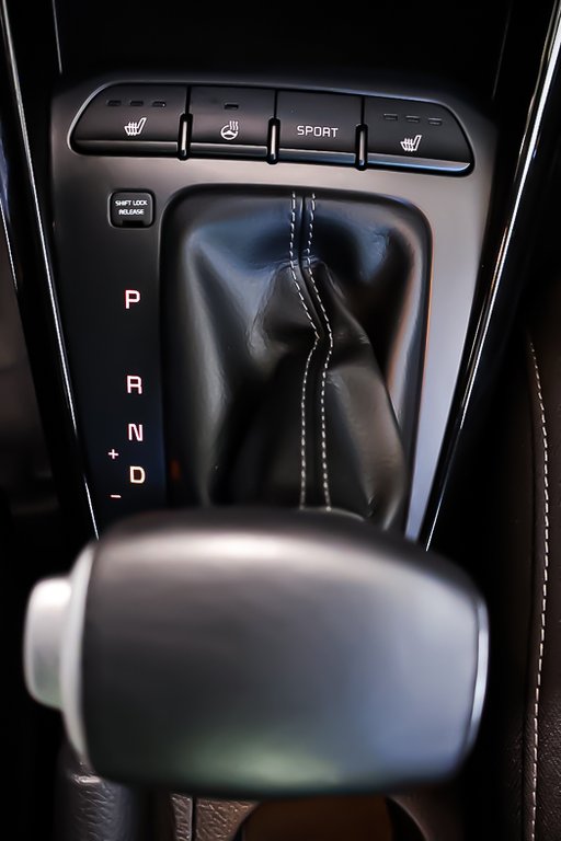 Kia Rio 5-door EX PREMIUM +  TOIT OUVRANT 2023 à Terrebonne, Québec - 25 - w1024h768px