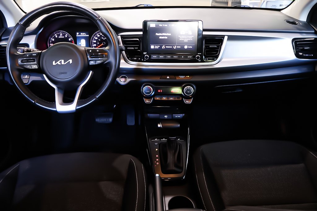 Kia Rio 5-door EX PREMIUM +  TOIT OUVRANT 2023 à Terrebonne, Québec - 14 - w1024h768px