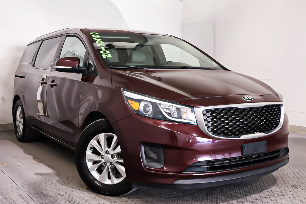 Kia Sedona LX + 8 PASSAGERS + V6 + ANDROID AUTO 2017 à Terrebonne, Québec - 1 - w1024h768px