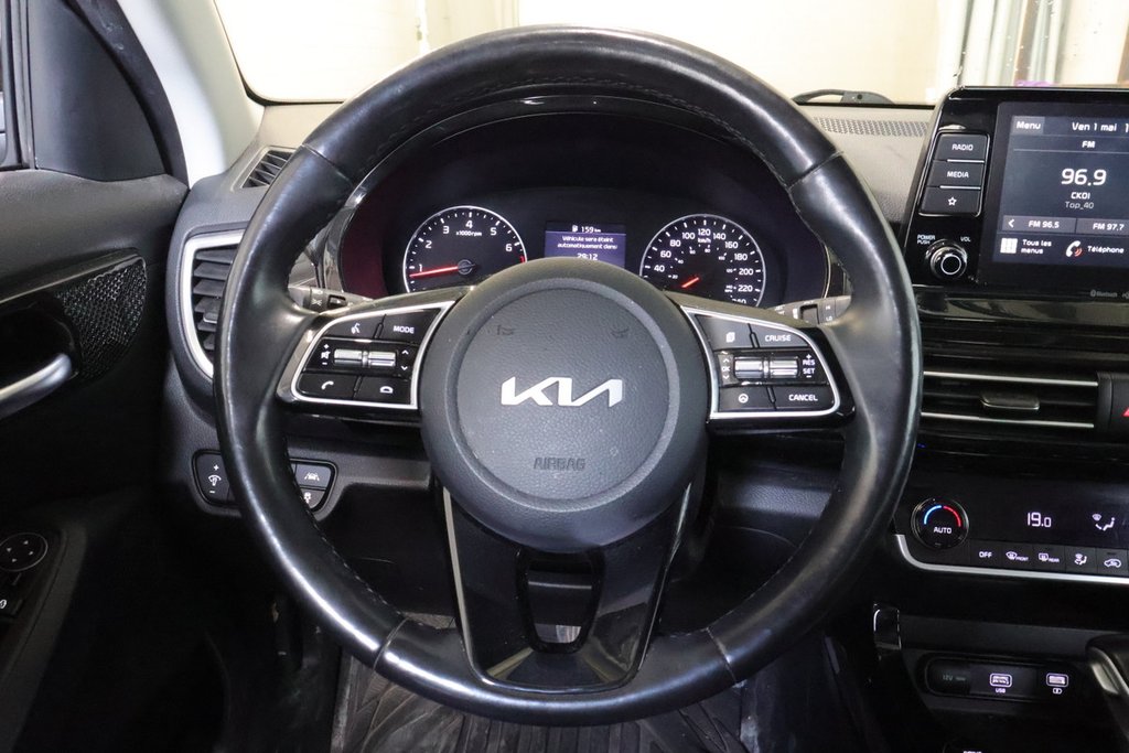 2022 Kia SELTOS EX + AWD + CUIR + TOIT OUVRANT in Terrebonne, Quebec - 15 - w1024h768px