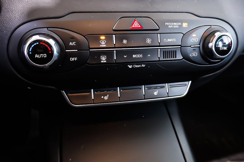 2017 Kia Sorento LX TURBO + AWD + GROUPE ELECTRIQUE in Terrebonne, Quebec - 22 - w1024h768px