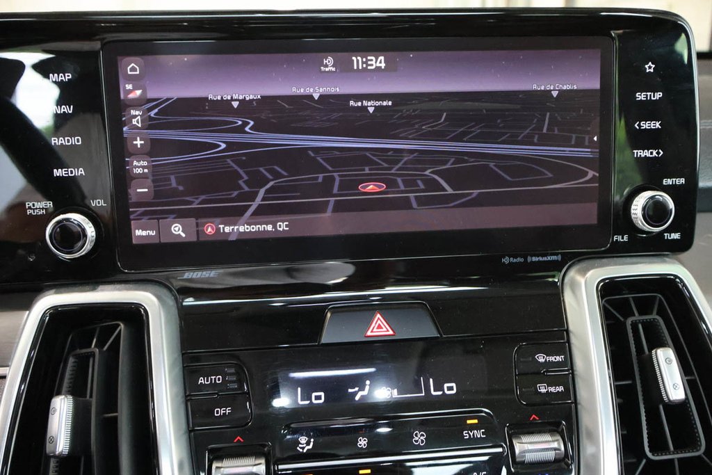 2021 Kia Sorento SX + AWD + TOIT OUVRANT PANO in Terrebonne, Quebec - 25 - w1024h768px
