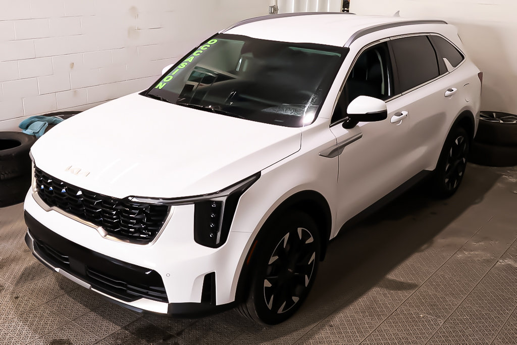 Kia Sorento X-LINE EX + AWD + CUIR + CARPLAY 2024 à Terrebonne, Québec - 3 - w1024h768px