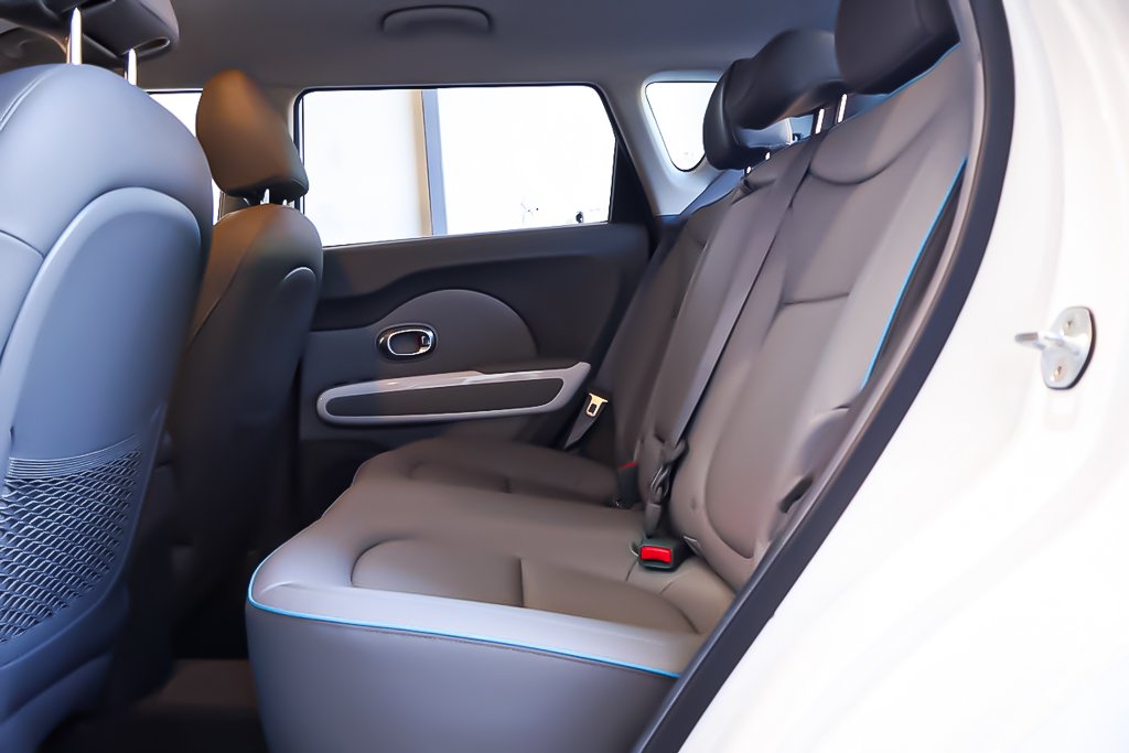 2018 Kia SOUL EV EV LUXURY + BAS KILO + CUIR + NAVIGATION GPS in Terrebonne, Quebec - 21 - w1024h768px