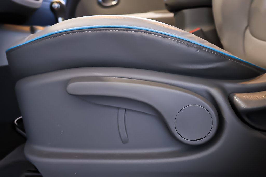 2018 Kia SOUL EV EV LUXURY + BAS KILO + CUIR + NAVIGATION GPS in Terrebonne, Quebec - 9 - w1024h768px