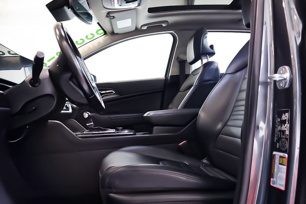 2023 Kia Sportage EX PREMIUM + AWD + TOIT OUVRANT PANO in Terrebonne, Quebec - 10 - w1024h768px