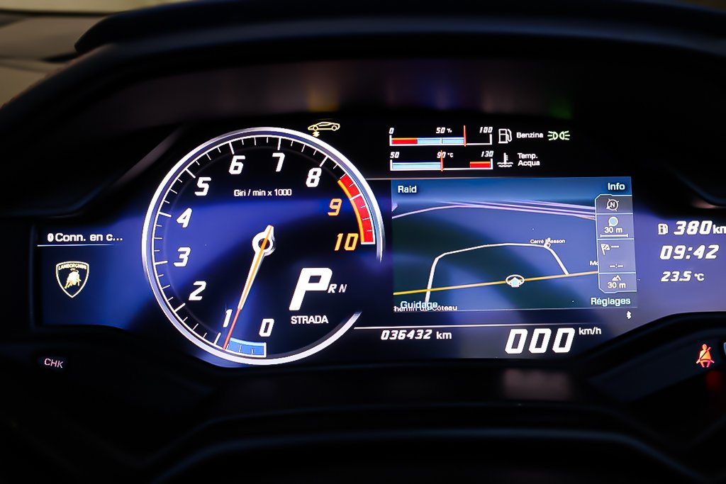 2017 Lamborghini Huracàn SPYDER AWD LP-610 in Terrebonne, Quebec - 21 - w1024h768px