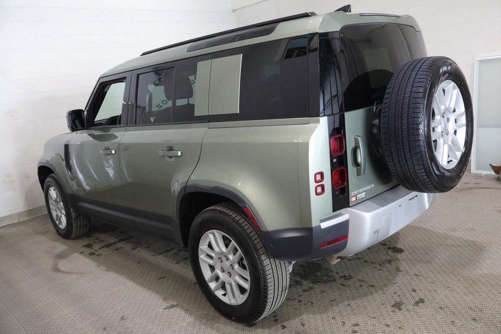 2025 Land Rover Defender 110 S P300 + AWD + TOIT OUVRANT PANO in Terrebonne, Quebec - 5 - w1024h768px