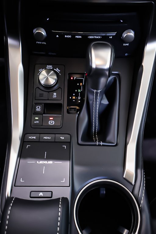 2021 Lexus NX NX 300 + AWD + TOIT OUVRANT PANO in Terrebonne, Quebec - 26 - w1024h768px