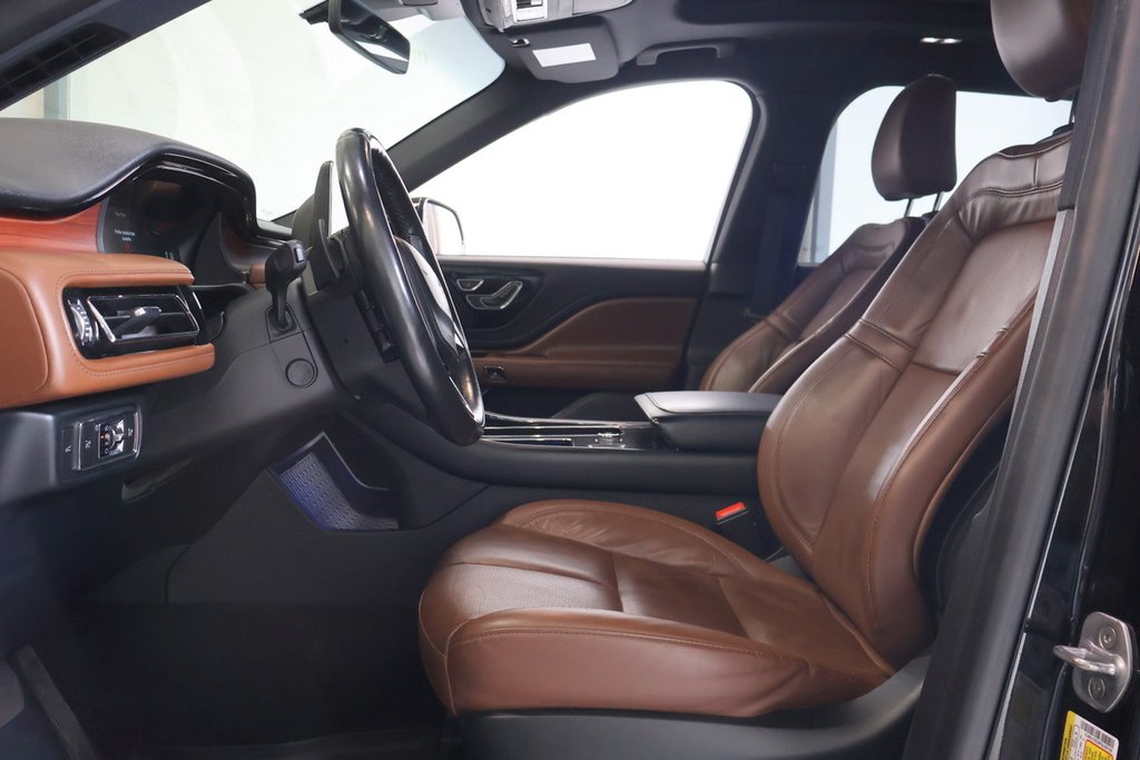 Lincoln AVIATOR RESERVE + AWD + TOIT OUVRANT PANO 2023 à Terrebonne, Québec - 13 - w1024h768px