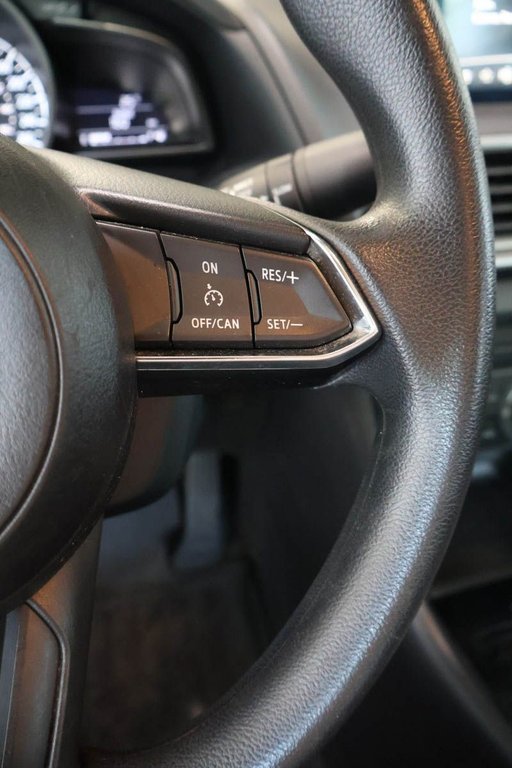 2017 Mazda 3 GX + AUTOMATIQUE + GROUPE ELECTRIQUE in Terrebonne, Quebec - 17 - w1024h768px