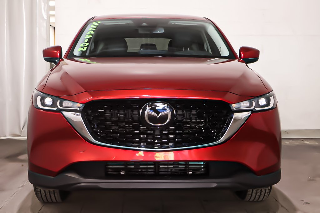 2024 Mazda CX-5 GS + AWD + CUIR + CARPLAY in Terrebonne, Quebec - 2 - w1024h768px