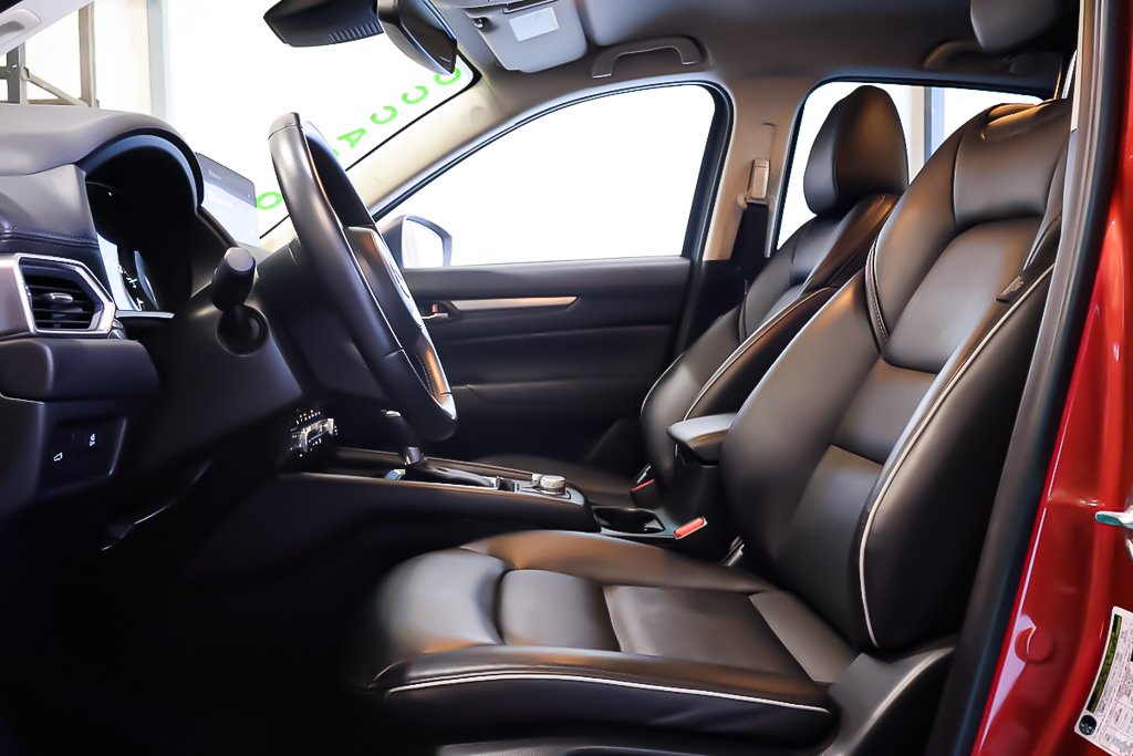 2024 Mazda CX-5 GS + AWD + CUIR + CARPLAY in Terrebonne, Quebec - 10 - w1024h768px