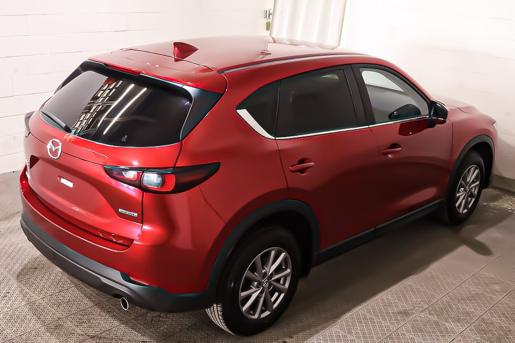 2024 Mazda CX-5 GS + AWD + CUIR + CARPLAY in Terrebonne, Quebec - 7 - w1024h768px