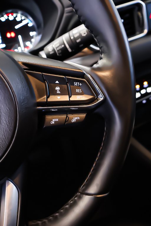 2024 Mazda CX-5 GS + AWD + CUIR + CARPLAY in Terrebonne, Quebec - 17 - w1024h768px