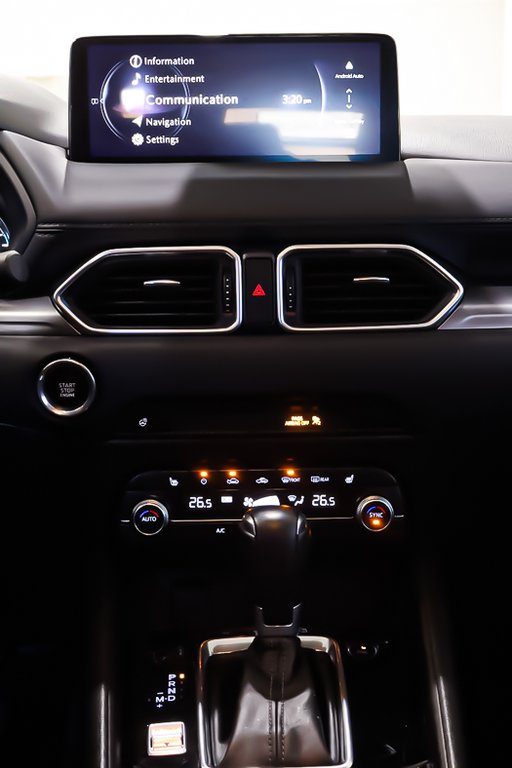 2024 Mazda CX-5 GS + AWD + CUIR + CARPLAY in Terrebonne, Quebec - 19 - w1024h768px