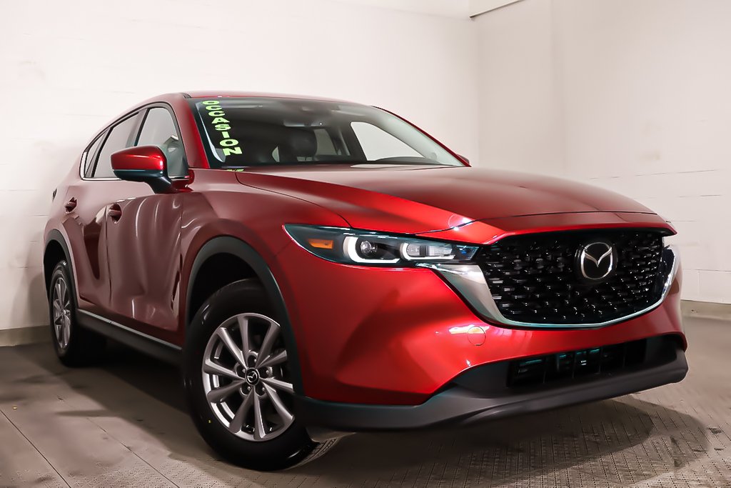 2024 Mazda CX-5 GS + AWD + CUIR + CARPLAY in Terrebonne, Quebec - 1 - w1024h768px
