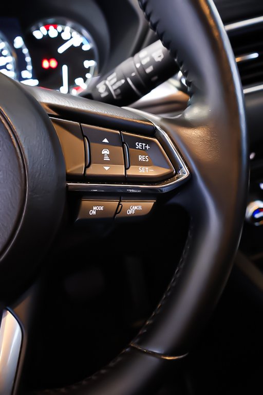 2024 Mazda CX-5 GS + AWD + CUIR + CARPLAY in Terrebonne, Quebec - 17 - w1024h768px