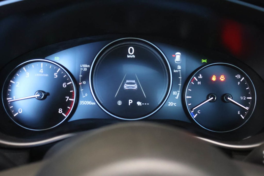 2024 Mazda CX-50 GS-L + CUIR + TOIT-OUVRANT in Terrebonne, Quebec - 19 - w1024h768px