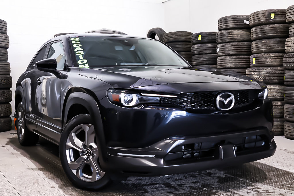 2022 Mazda MX-30 EV + GS + NAV GPS + CARPLAY in Terrebonne, Quebec - 1 - w1024h768px