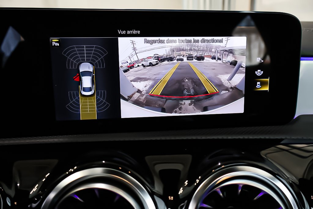 2023 Mercedes-Benz CLA CLA 250 + 4WD + TOIT OUVRANT + CUIR in Terrebonne, Quebec - 23 - w1024h768px