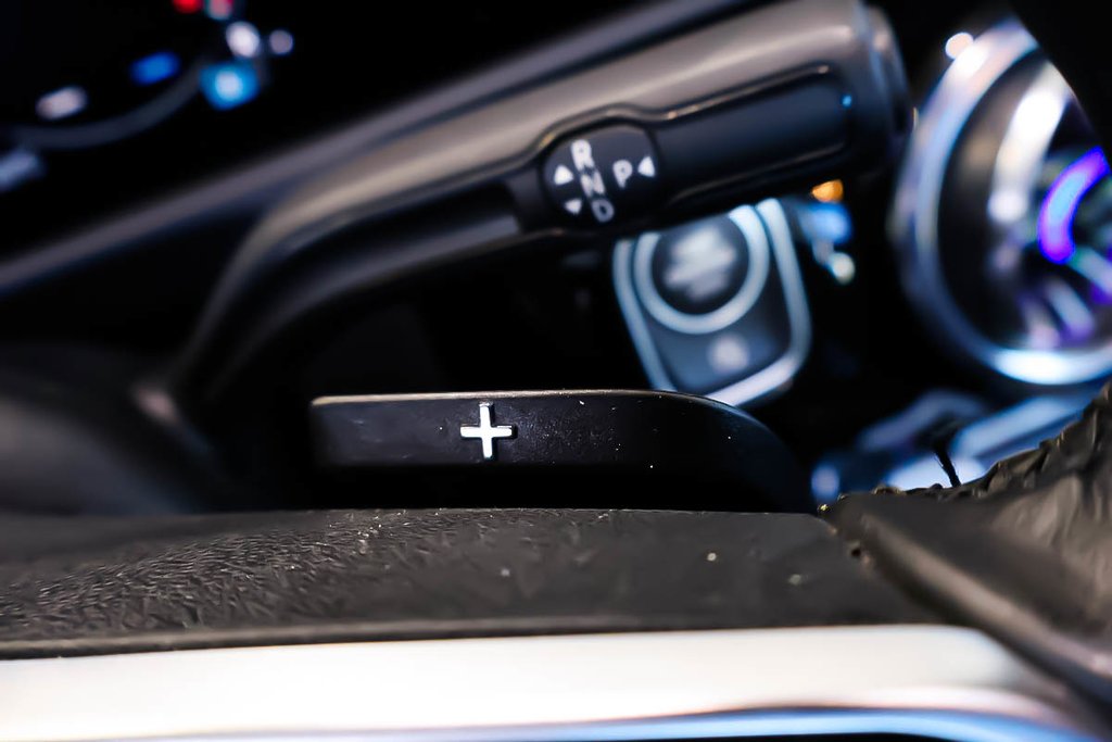 Mercedes-Benz CLA CLA 250 4MATIC + TOIT OUVRANT + 2025 à Terrebonne, Québec - 15 - w1024h768px