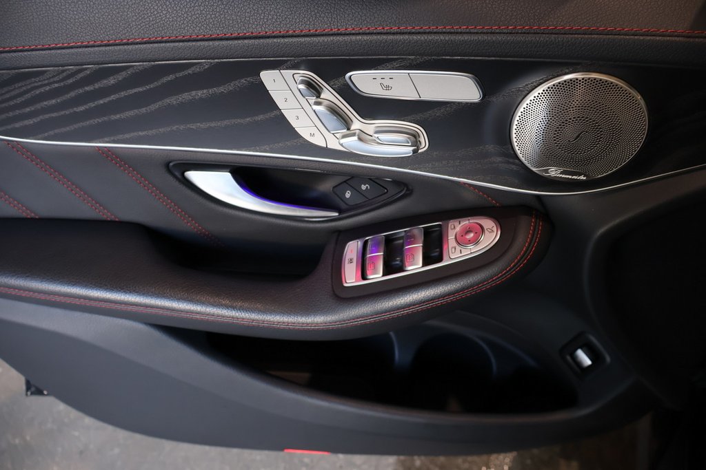 Mercedes-Benz GLC 43 AMG + 4MATIC + TOIT OUVRANT PANO 2021 à Terrebonne, Québec - 30 - w1024h768px