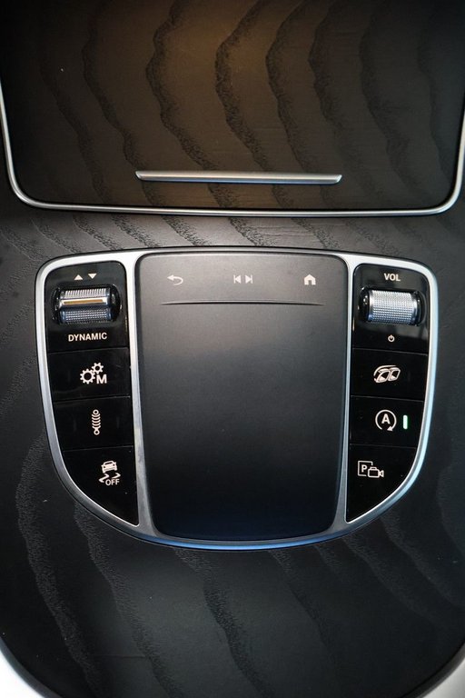 Mercedes-Benz GLC 43 AMG + 4MATIC + TOIT OUVRANT PANO 2021 à Terrebonne, Québec - 27 - w1024h768px