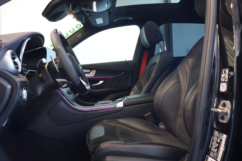 Mercedes-Benz GLC 43 AMG + 4MATIC + TOIT OUVRANT PANO 2021 à Terrebonne, Québec - 10 - w1024h768px