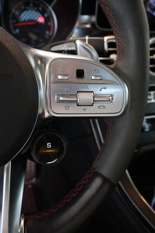 2021 Mercedes-Benz GLC AMG GLC 43 + AWD + TOIT OUVRANT PANO in Terrebonne, Quebec - 18 - w1024h768px