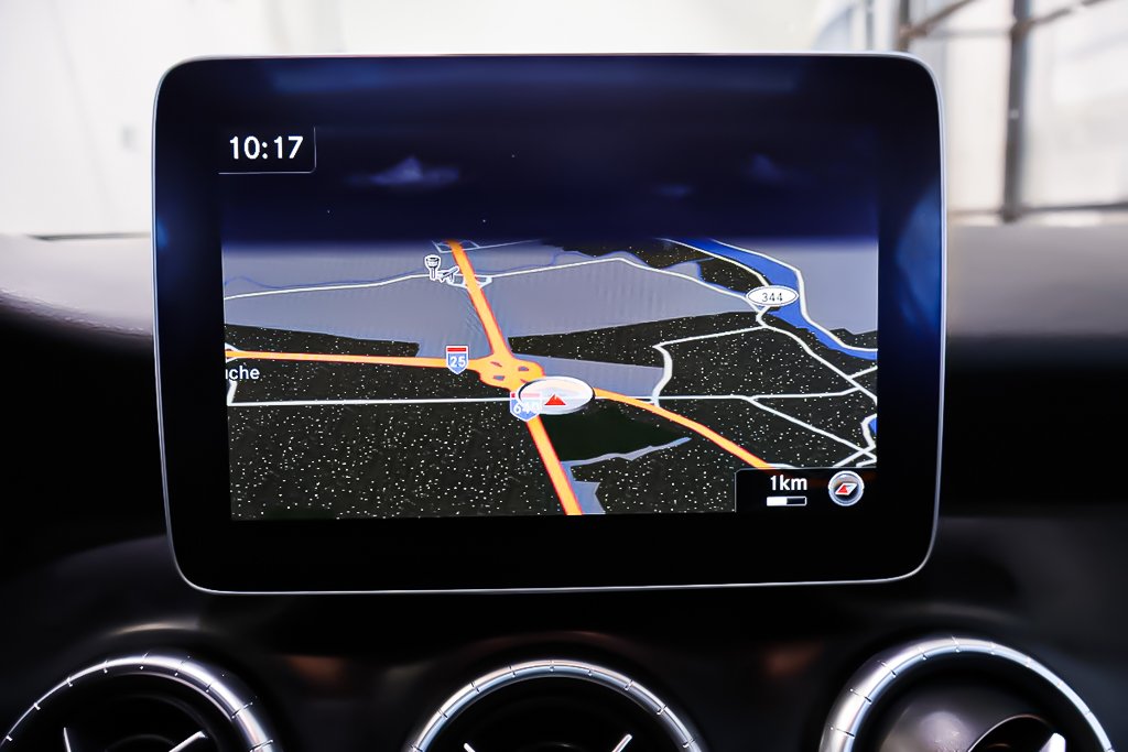 2019 Mercedes CLA CLA 250 4MATIC + TOIT DE VERRE PANO in Terrebonne, Quebec - 25 - w1024h768px